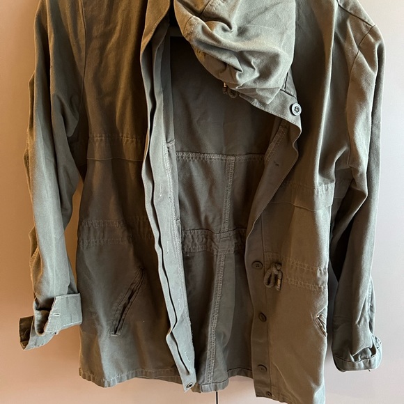 Jacket - Picture 4 of 6